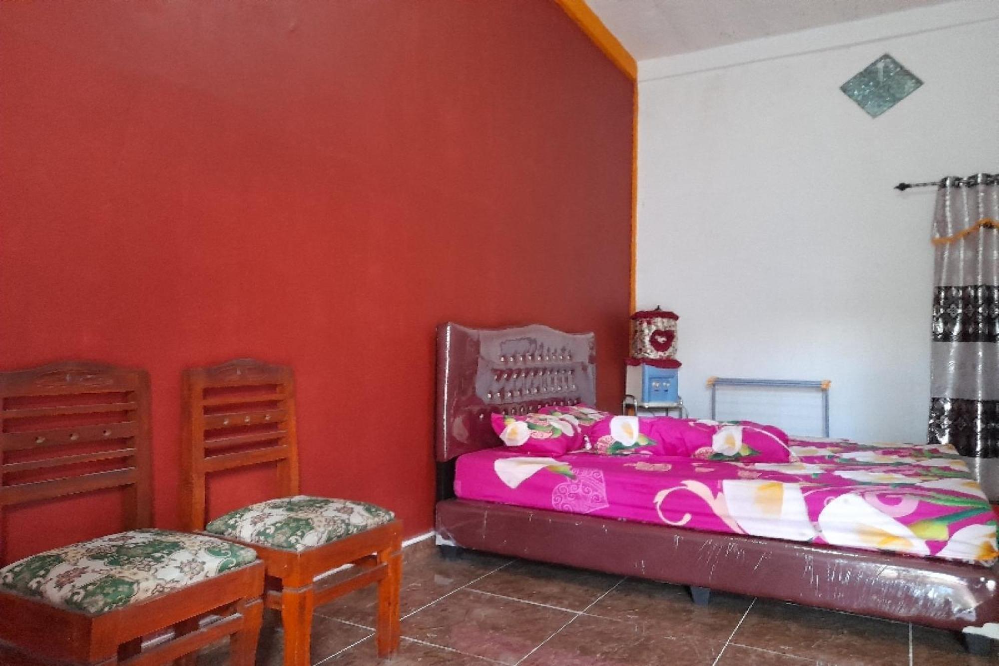 Oyo Homes 91248 Desa Wisata Banding Agung Danau Ranau Esterno foto